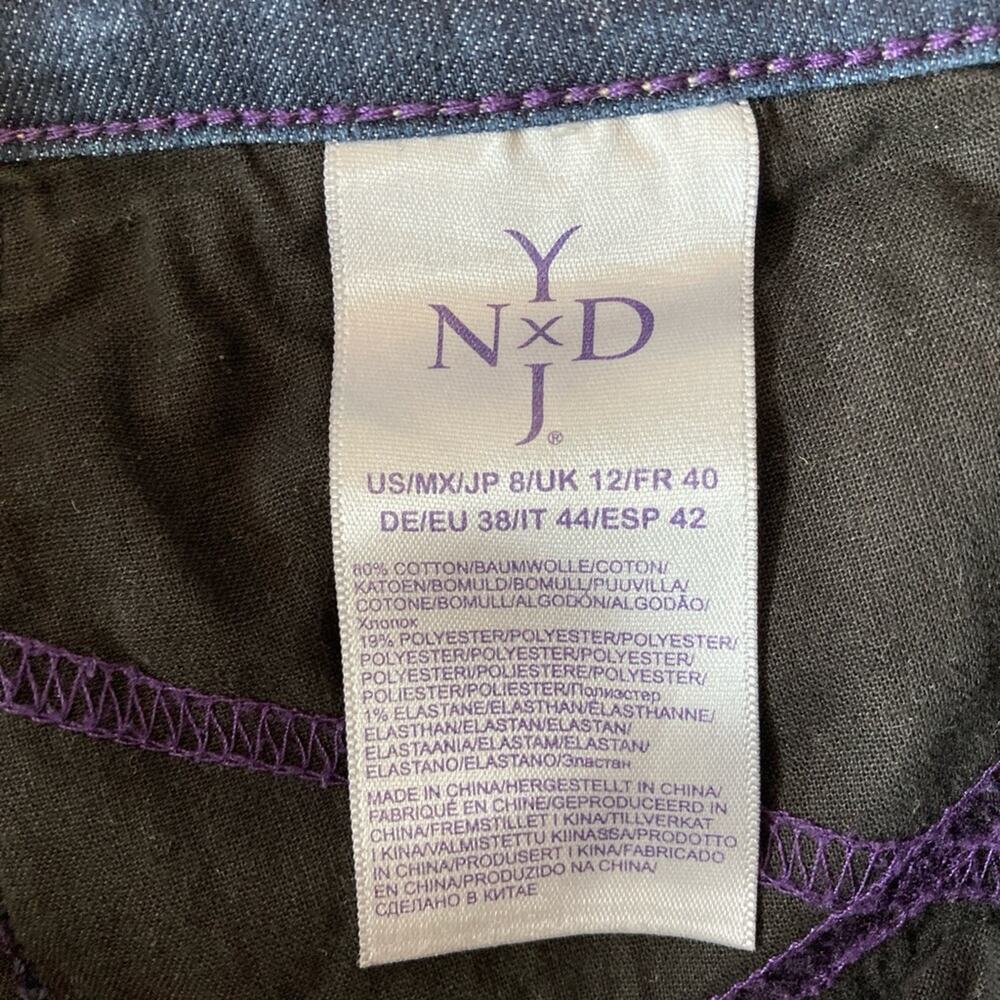 NYDJ Medium Wash Bermuda Denim Jean Shorts Size 8 - Picture 7 of 10